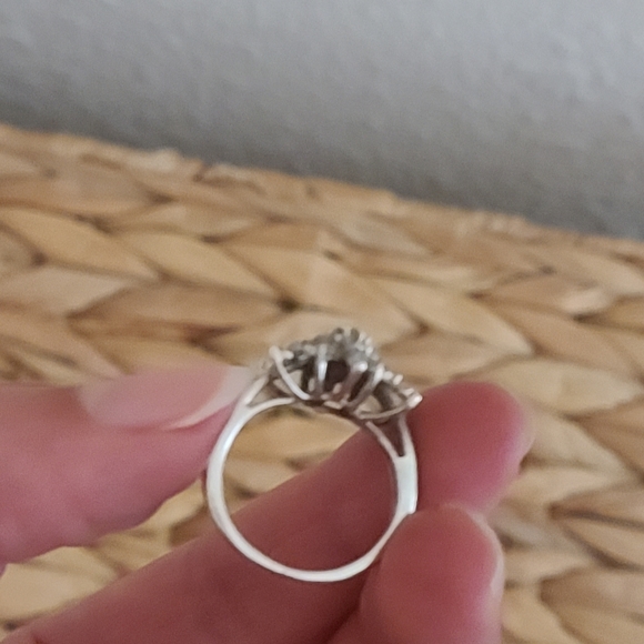 Snowflake diamond ring in sterling silver Snowflake jewelry silver diamond ring - Picture 5 of 8